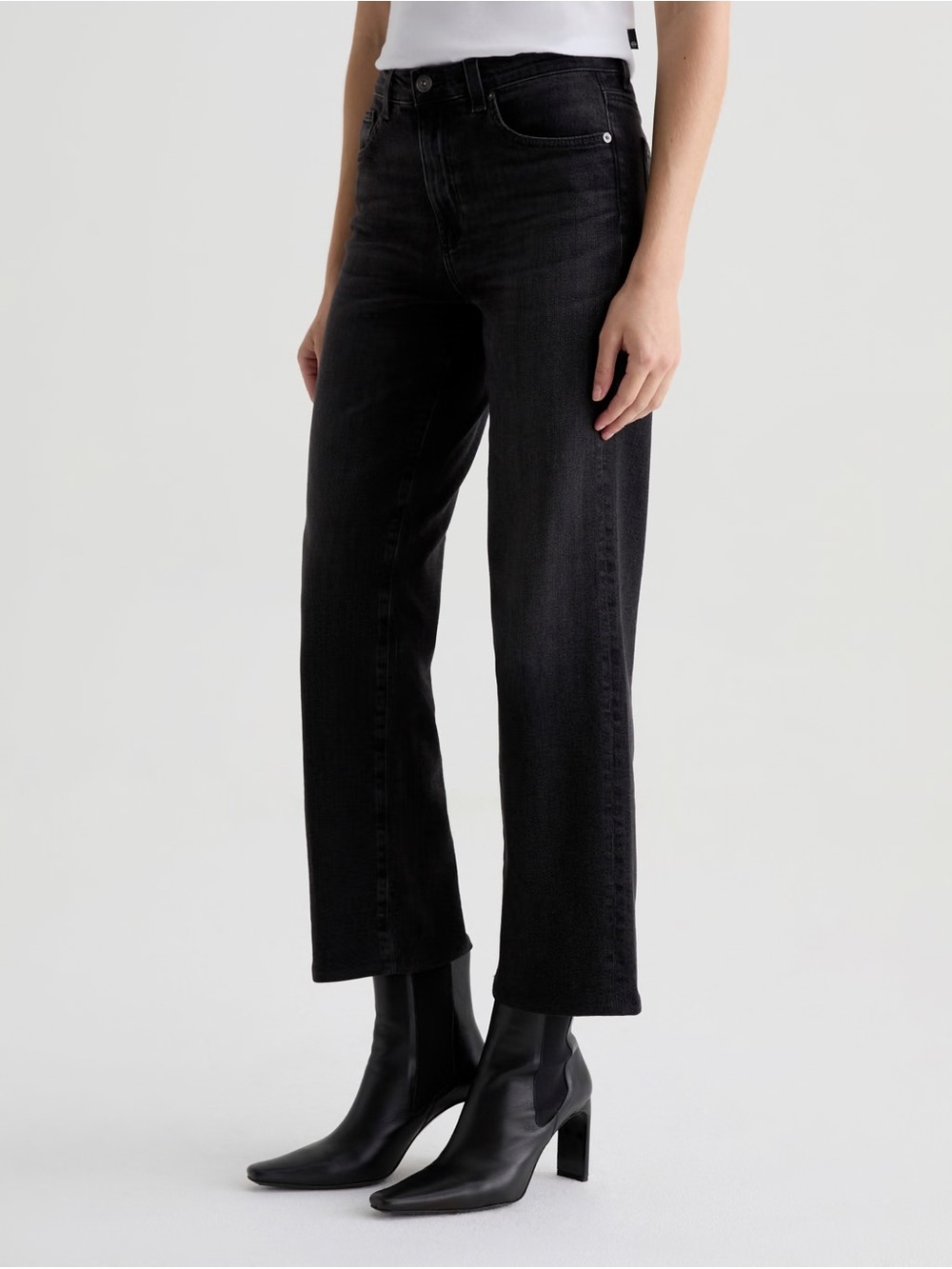 Ag Adriano Goldschmied Brinley Straight Jeans in Black Wash Size 25